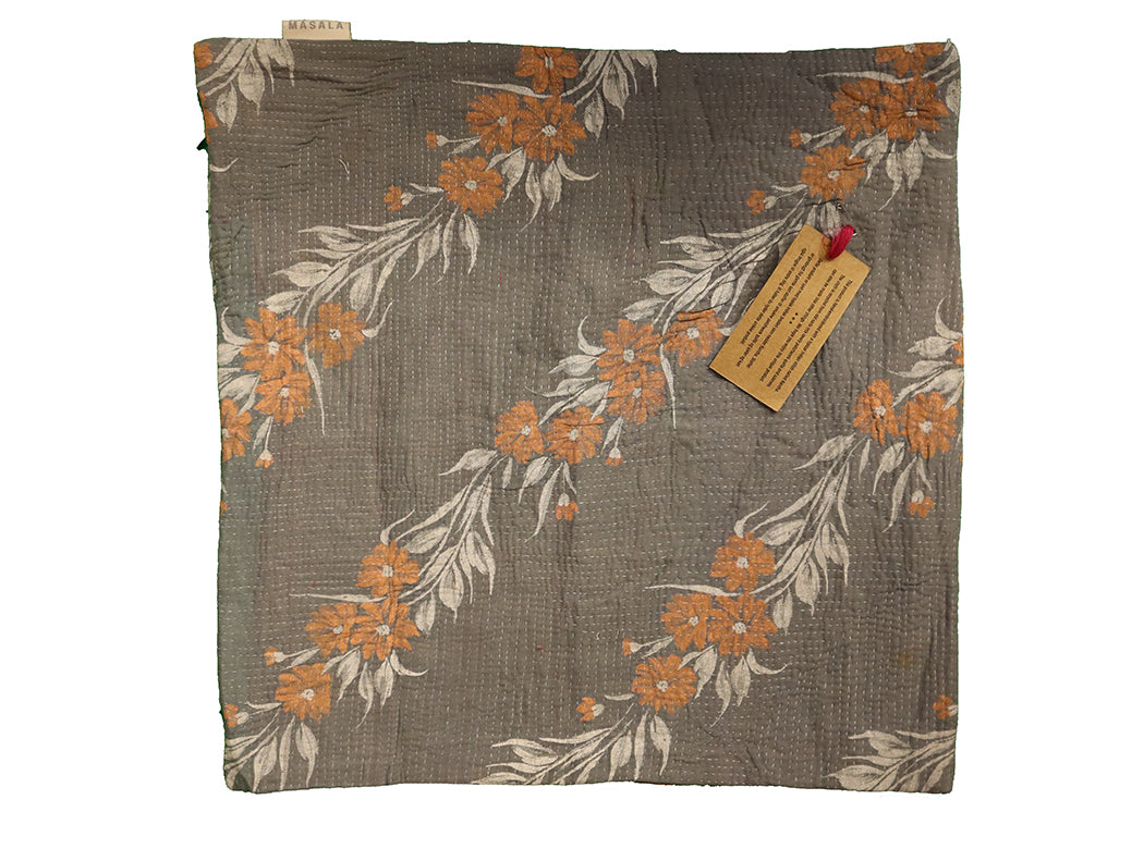 Sari vintage kantha cushion 45*45 cm