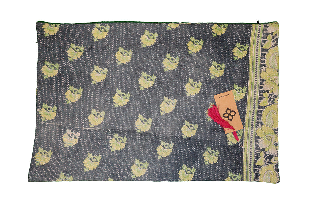 Sari vintage kantha pude 40*60 cm