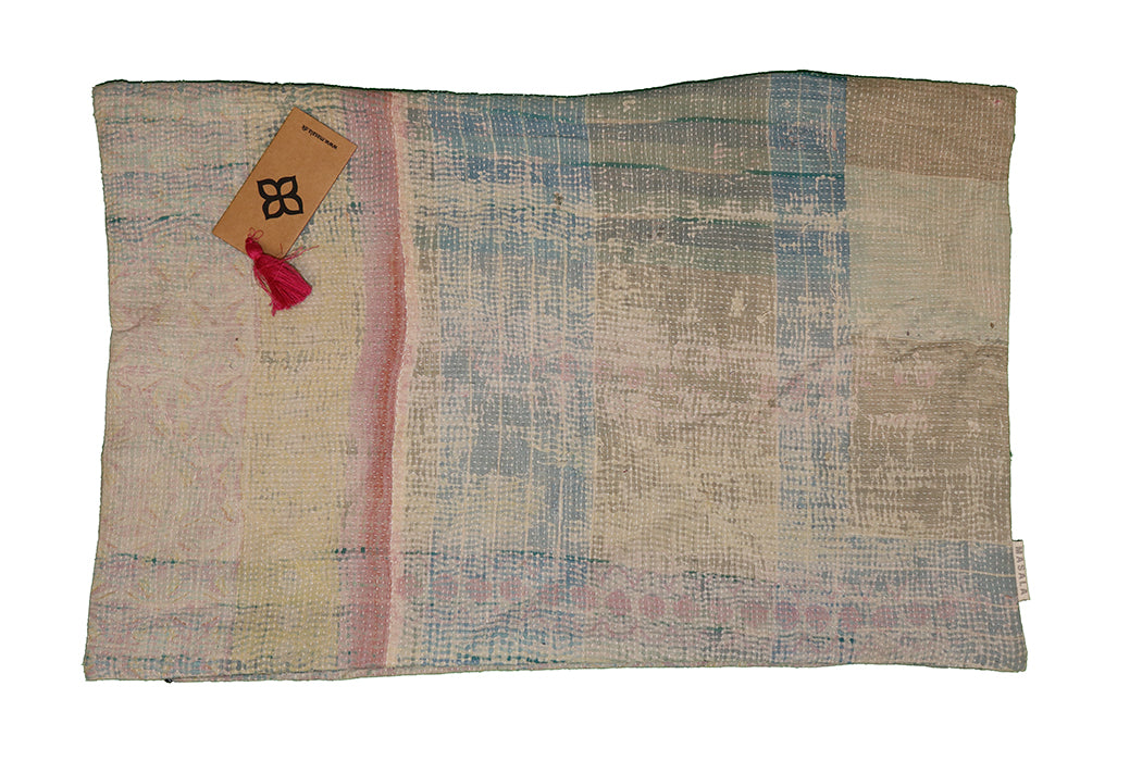 Sari vintage kantha pude 40*60 cm