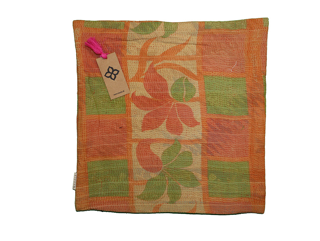 Sari vintage kantha cushion 45*45 cm