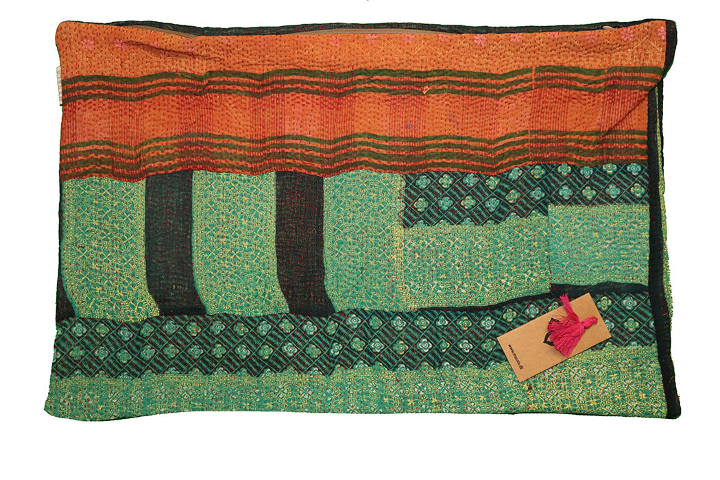 Sari vintage kantha pude 40*60 cm