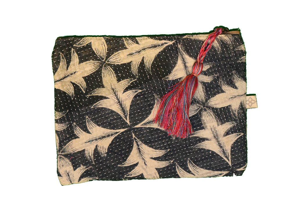 Kantha sari pung 14*19 cm