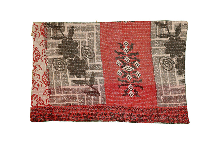 Sari vintage kantha cushion 40*60 cm