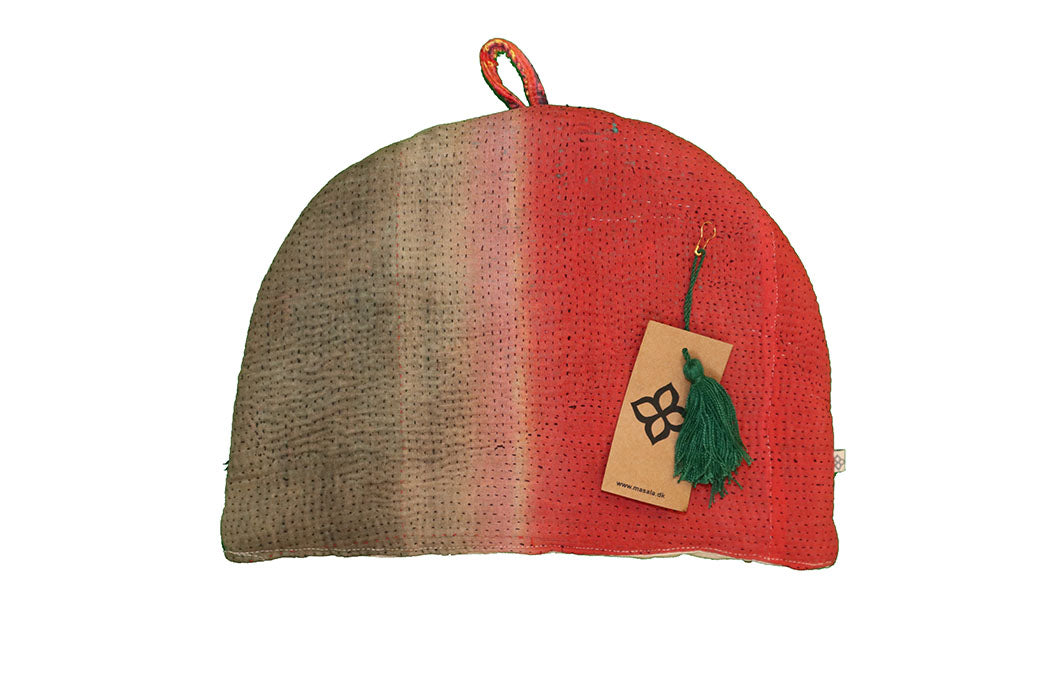 Kantha sari tea cozy
