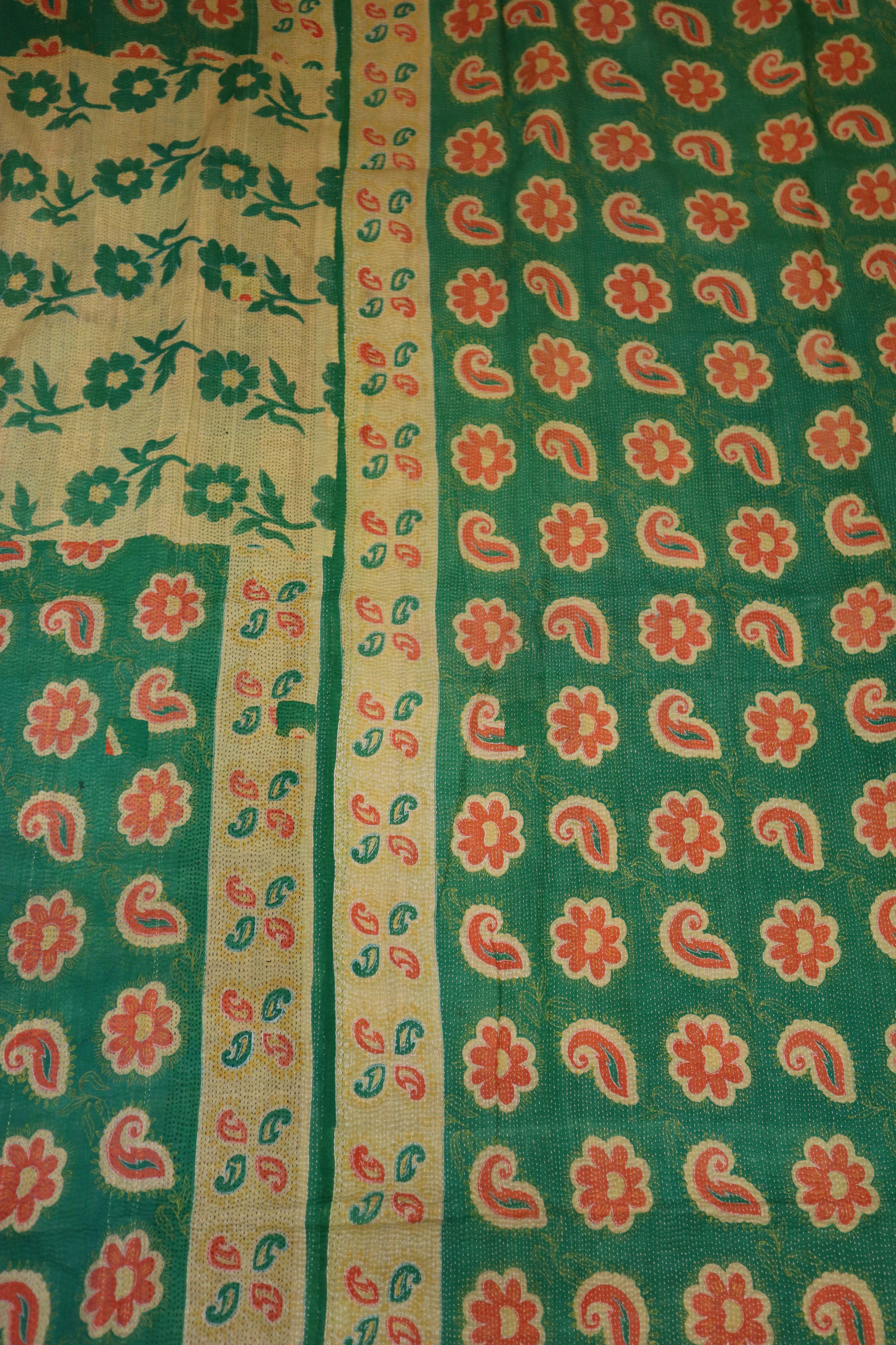 Kantha vintage tæppe ca 140x210 cm, bomuld