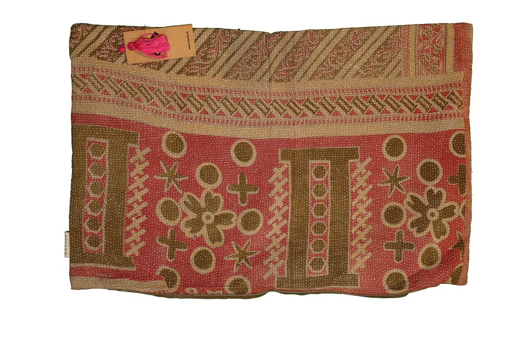 Sari vintage kantha pude 40*60 cm