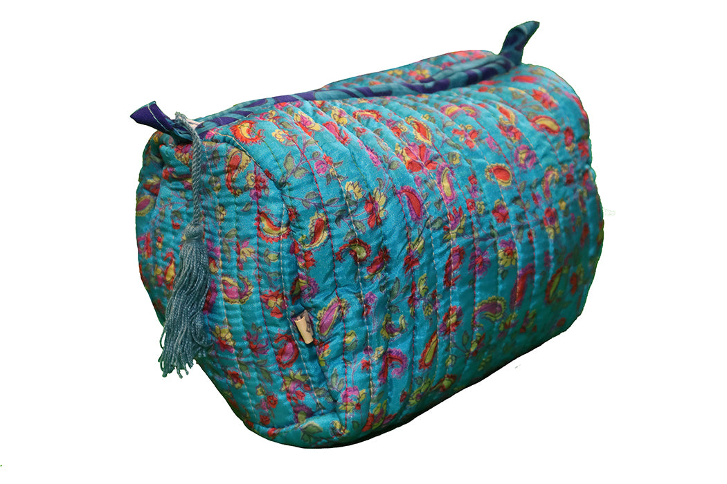 Quiltet silke toilettaske