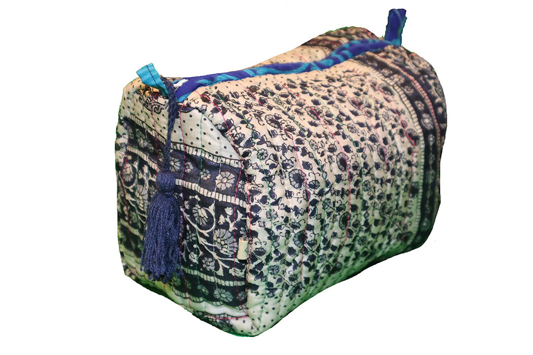 Quiltet silke toilettaske