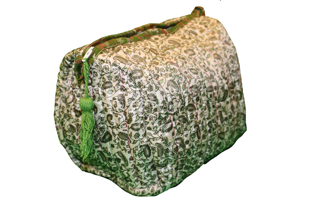 Quiltet silke toilettaske