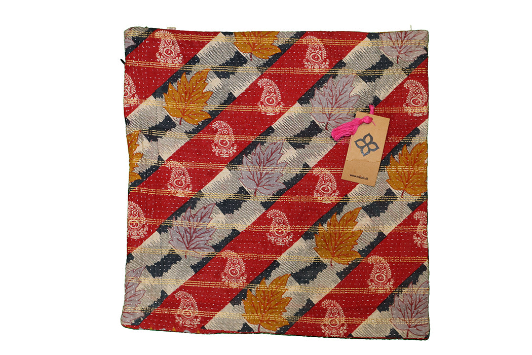 Sari vintage kantha cushion 45*45 cm