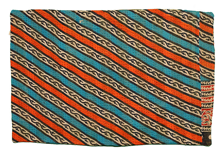 Sari vintage kantha cushion 40*60 cm