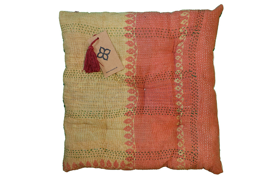 Kantha vintage chair pad 40*40 cm cotton