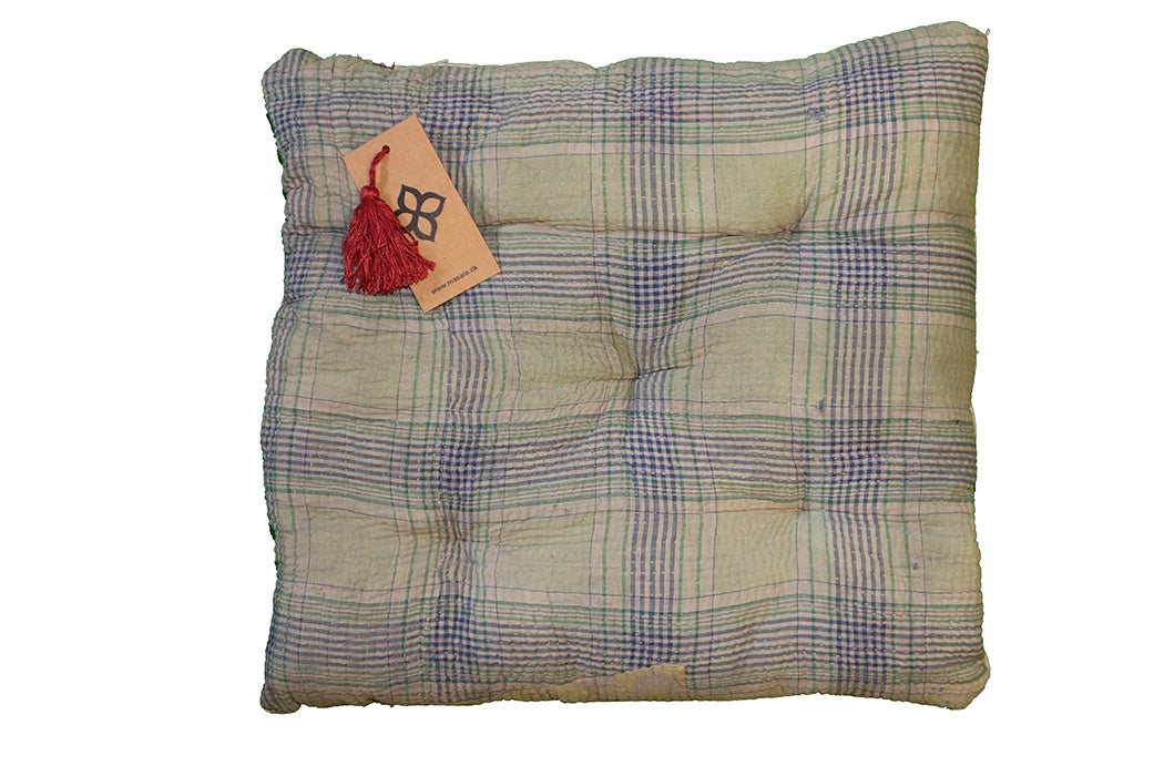 Kantha vintage chair pad 40*40 cm cotton