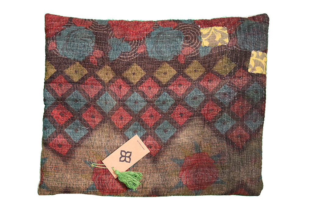 Kantha vintage hynde – Recycled Bomuld | 45x55 cm | MASALA