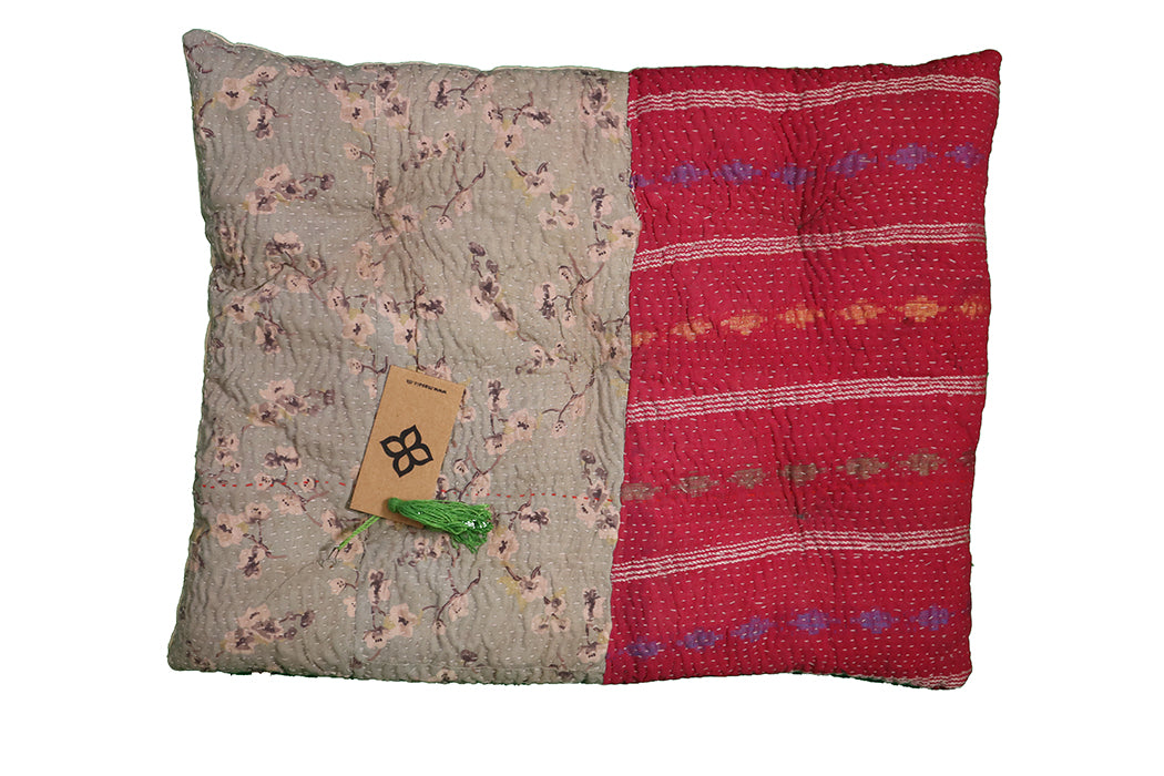 Kantha vintage hynde – Recycled Bomuld | 45x55 cm | MASALA