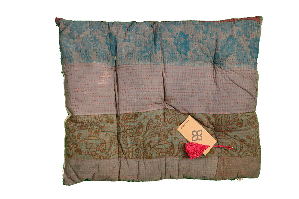 Kantha vintage hynde – Recycled Bomuld | 45x55 cm | MASALA
