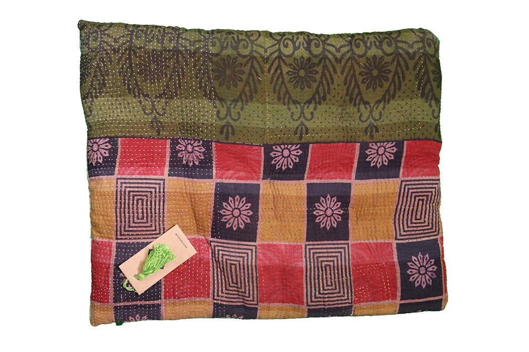 Kantha vintage hynde – Recycled Bomuld | 45x55 cm | MASALA