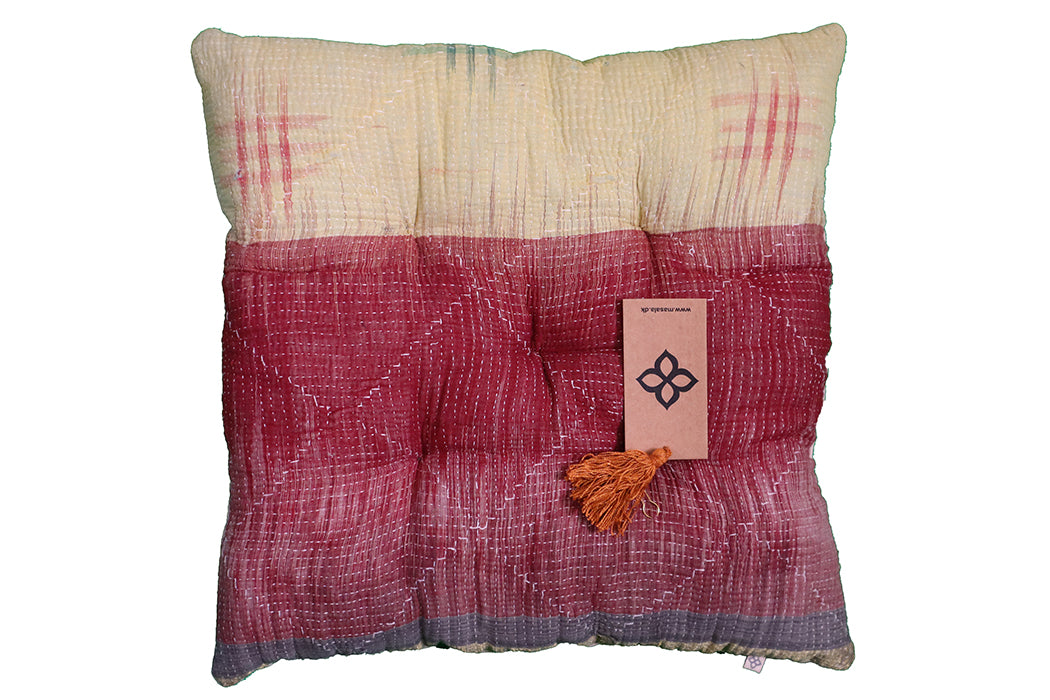 Kantha vintage hynde – Recycled Bomuld | 40x40 cm | MASALA