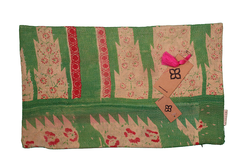 Sari Kantha Pude – Unik Vintage 30x50 cm | MASALA