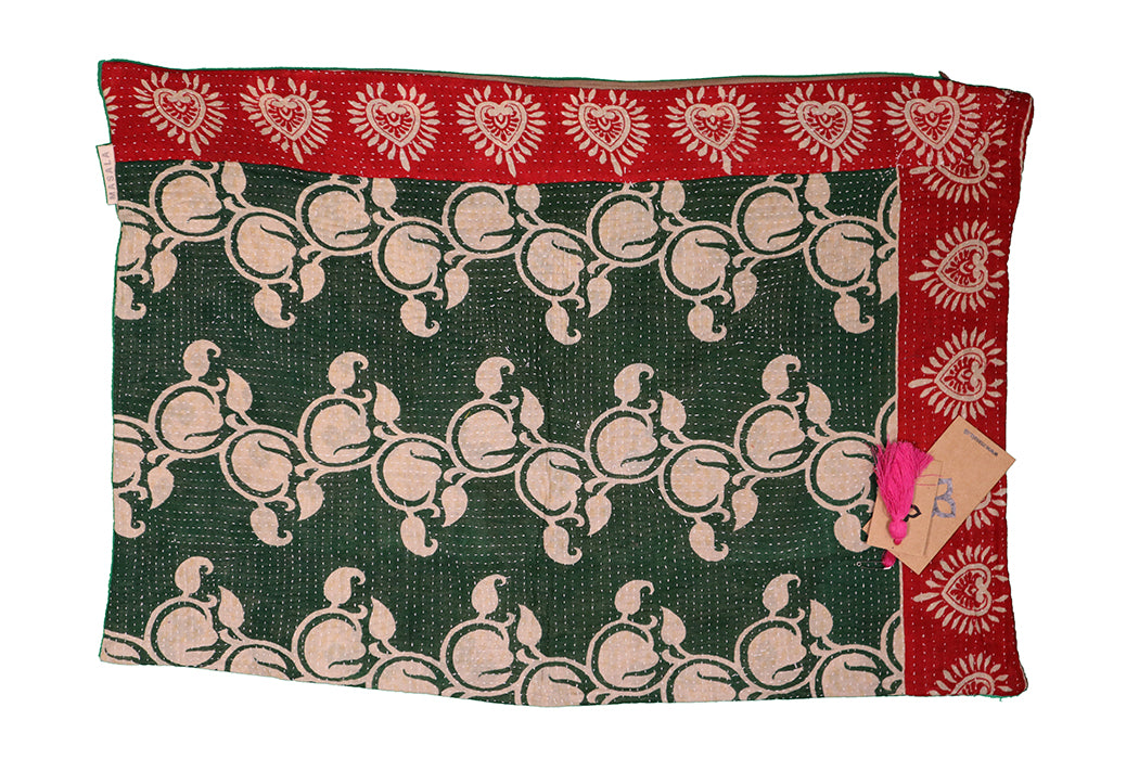 Sari Kantha Pude – Unik Vintage 40x60 cm | MASALA