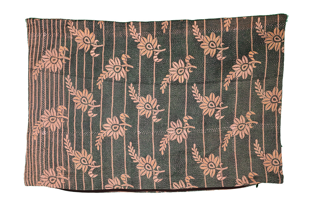 Sari Kantha Pude – Unik Vintage 40x60 cm | MASALA
