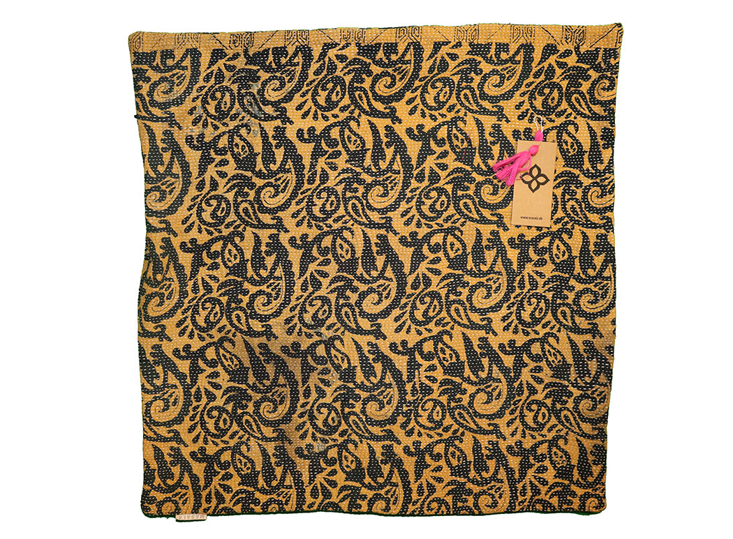Sari vintage kantha cushion 45*45 cm