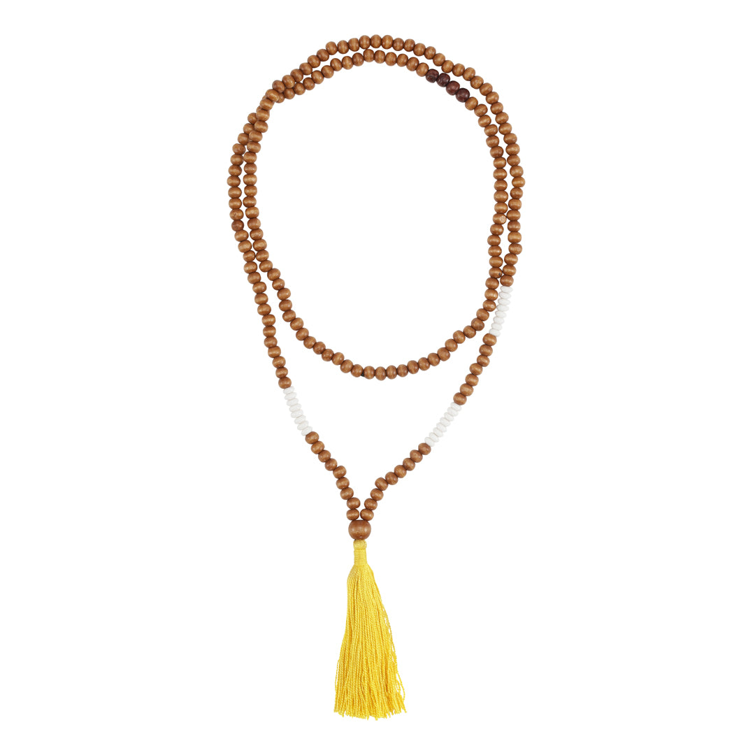 Necklace with wooden beads of mango wood yellow tassel