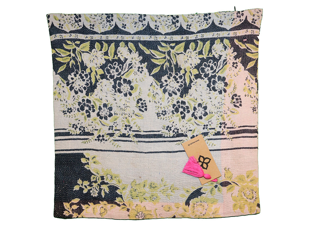 Sari vintage kantha cushion 45*45 cm
