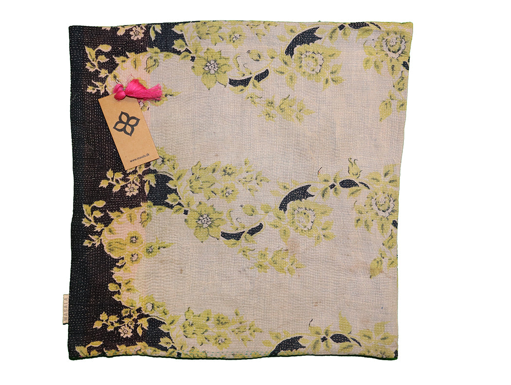 Sari vintage kantha cushion 45*45 cm