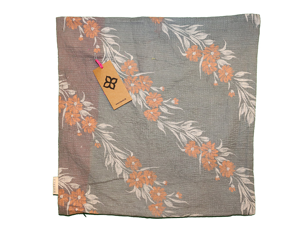 Sari vintage kantha pude 45*45 cm