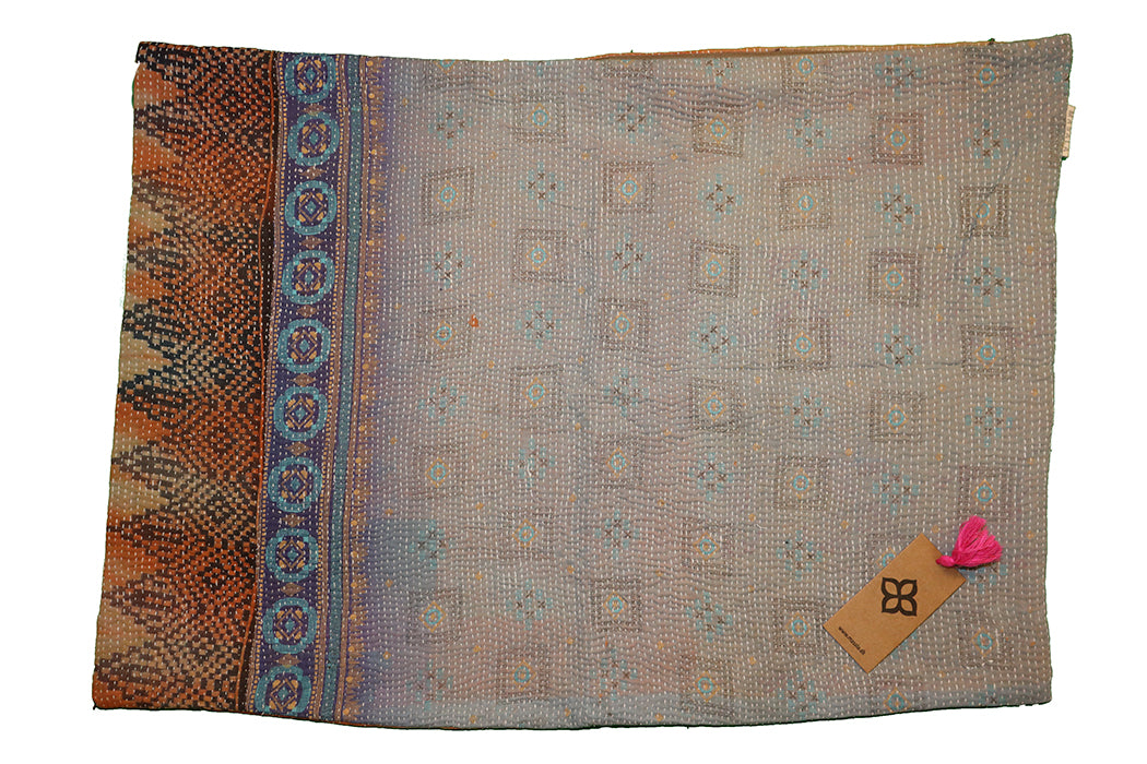 Sari vintage kantha pude 50*70 cm