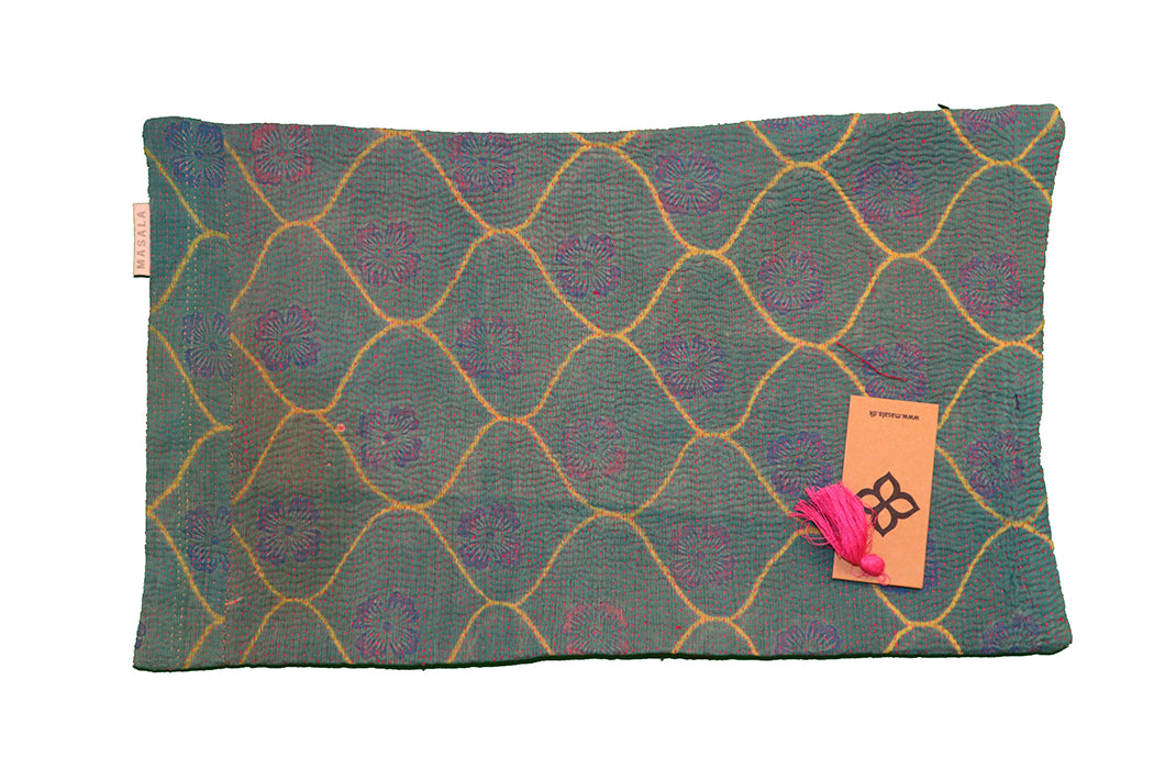 Sari vintage kantha cushion 30*50 cm