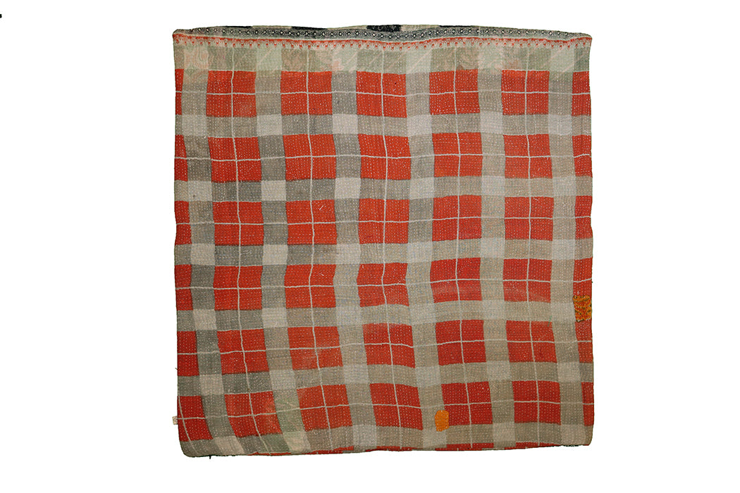 Sari vintage kantha cushion 45*45 cm