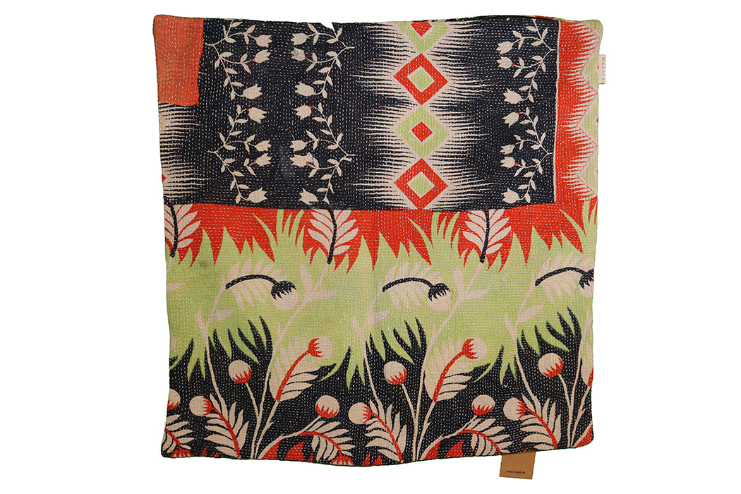 Sari vintage kantha cushion 45*45 cm
