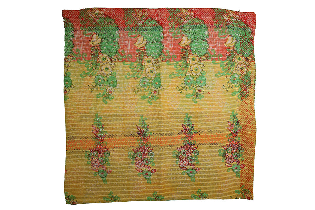 Sari vintage kantha cushion 45*45 cm