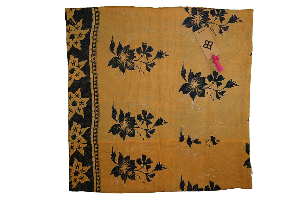 Sari vintage kantha cushion 45*45 cm