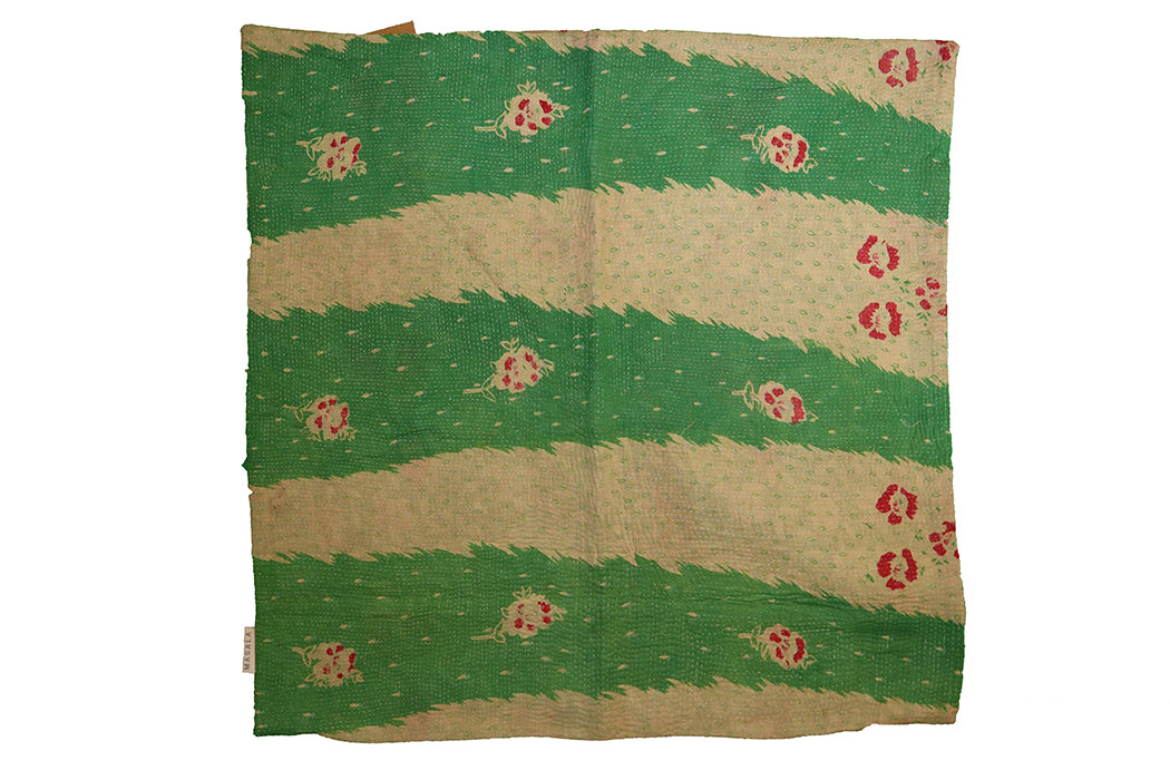 Sari vintage kantha cushion 45*45 cm