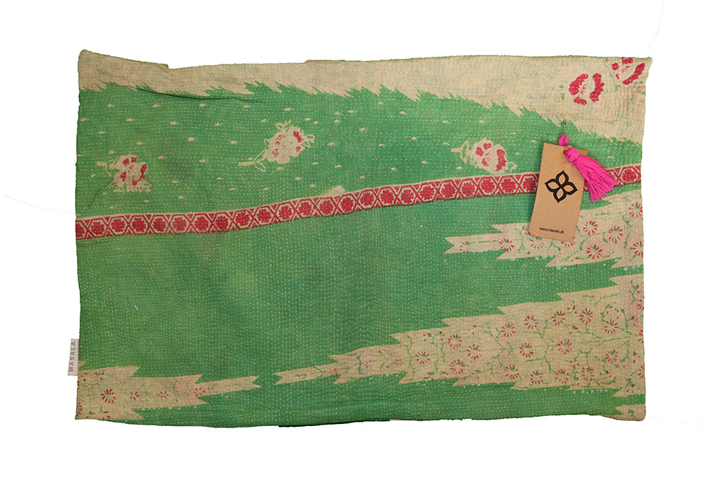 Sari vintage kantha pude 40*60 cm