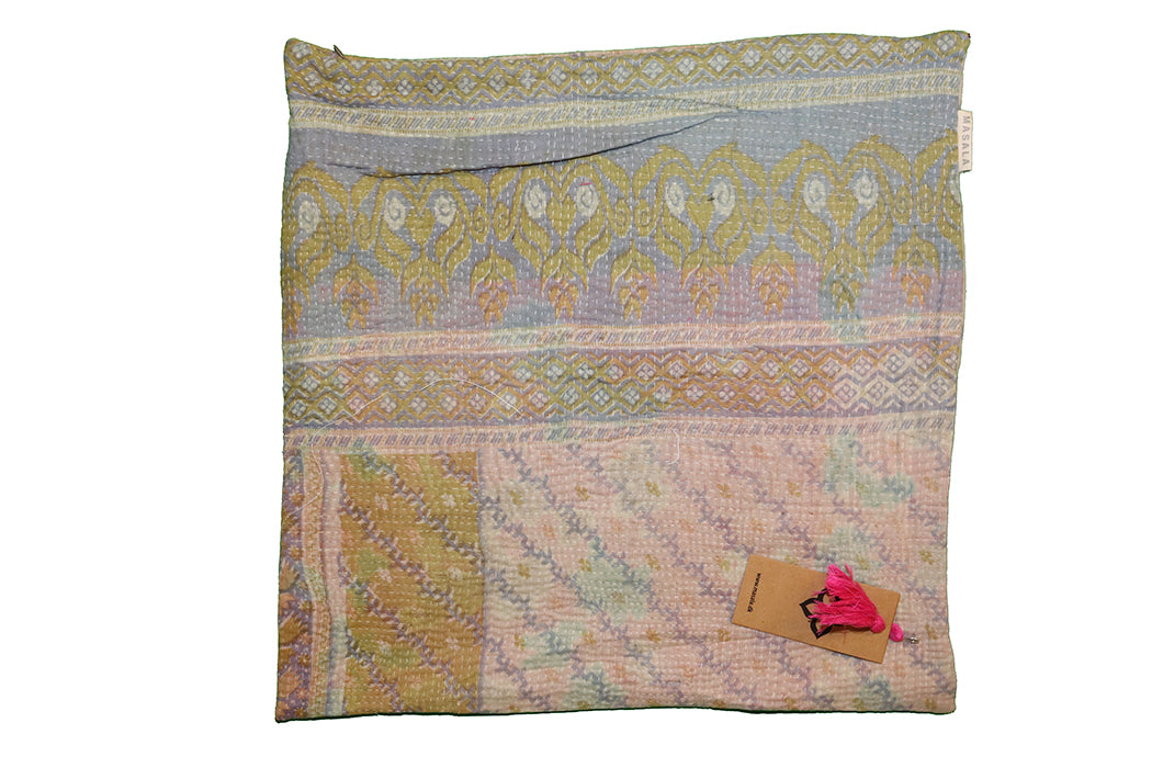 Sari vintage kantha cushion 45*45 cm