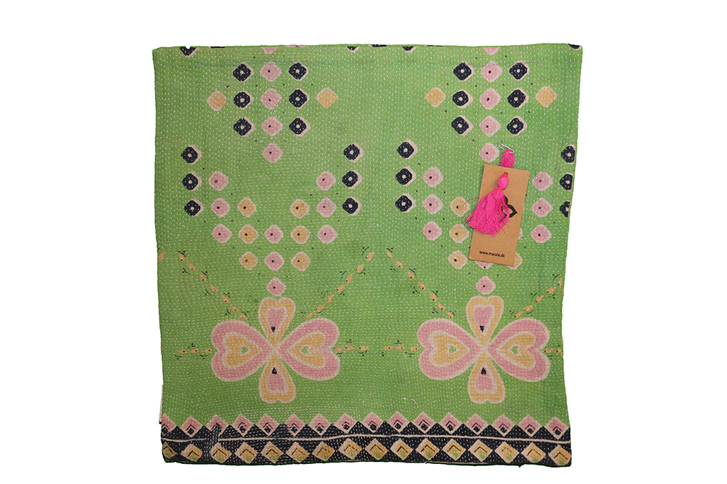 Sari vintage kantha cushion 45*45 cm