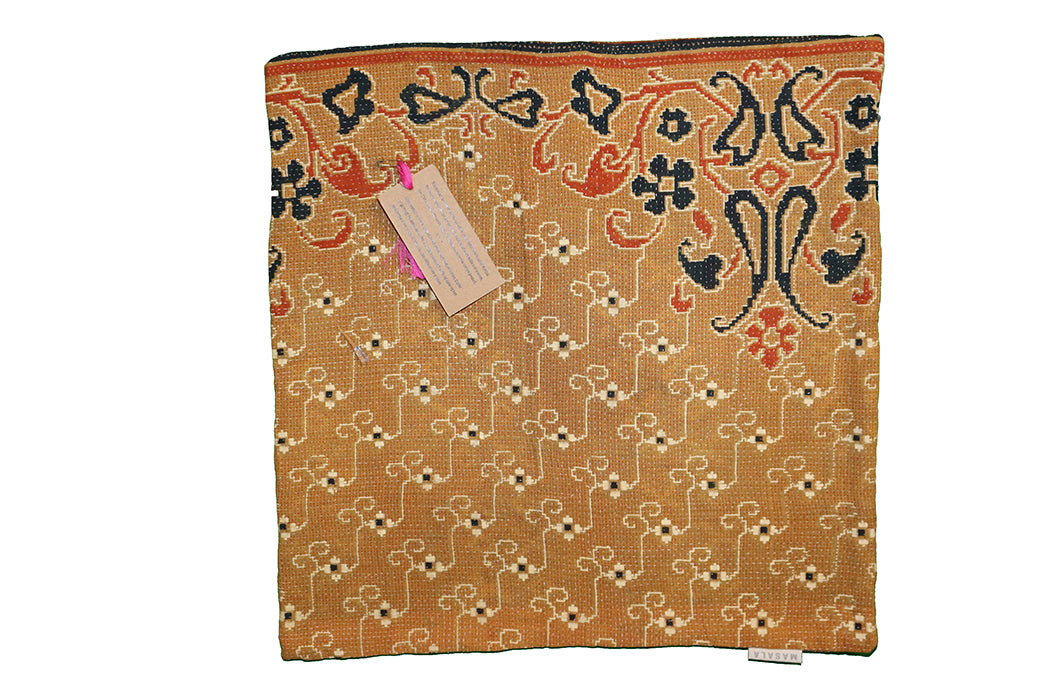 Sari vintage kantha cushion 45*45 cm