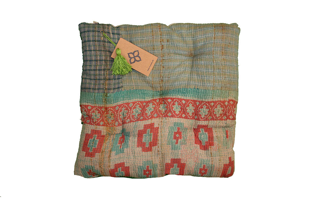 Kantha vintage hynde 40*40 cm bomuld