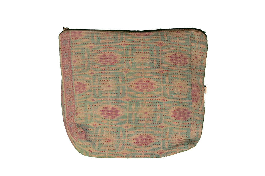 Kantha sari pung 24*28 cm