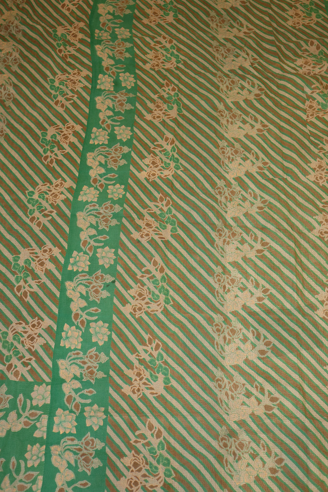 Kantha vintage tæppe ca 140x210 cm, bomuld