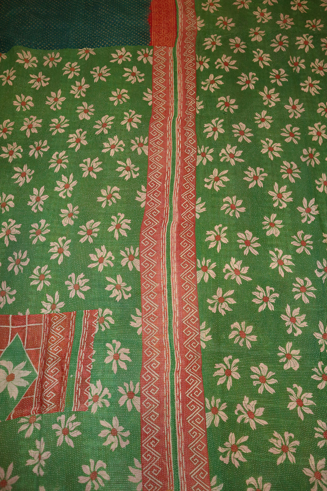 Recycled kantha vintage tæppe ca 140x210 cm, bomuld