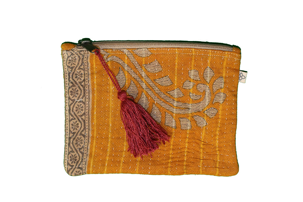 Kantha sari pung 14*19 cm