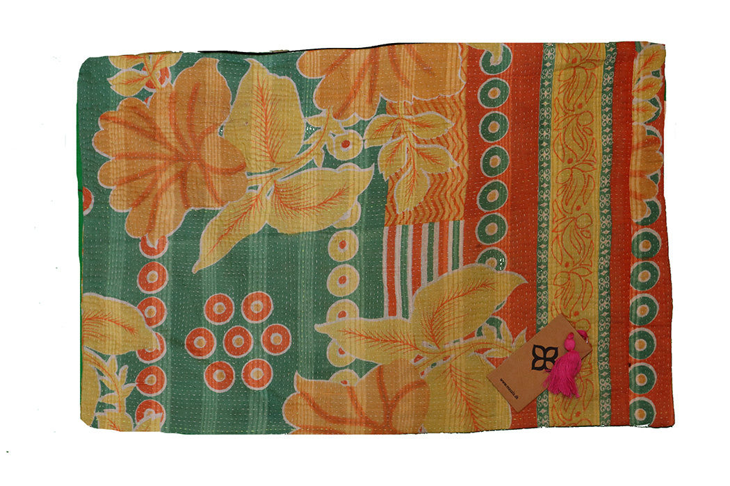 Sari vintage kantha cushion 40*60 cm