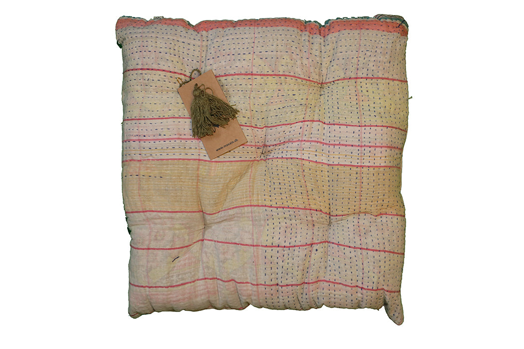 Kantha vintage chair pad 40*40 cm cotton
