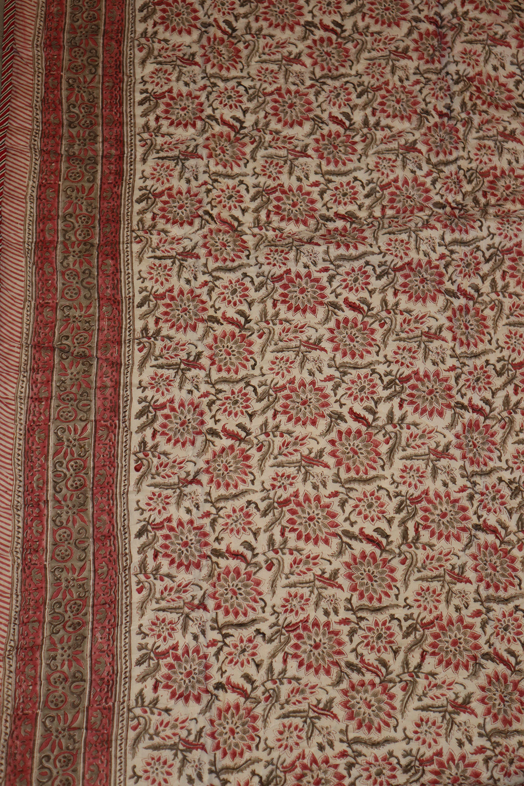 Håndlavet blokprint quiltet vattæppe 150*220 cm hvid , bomuld