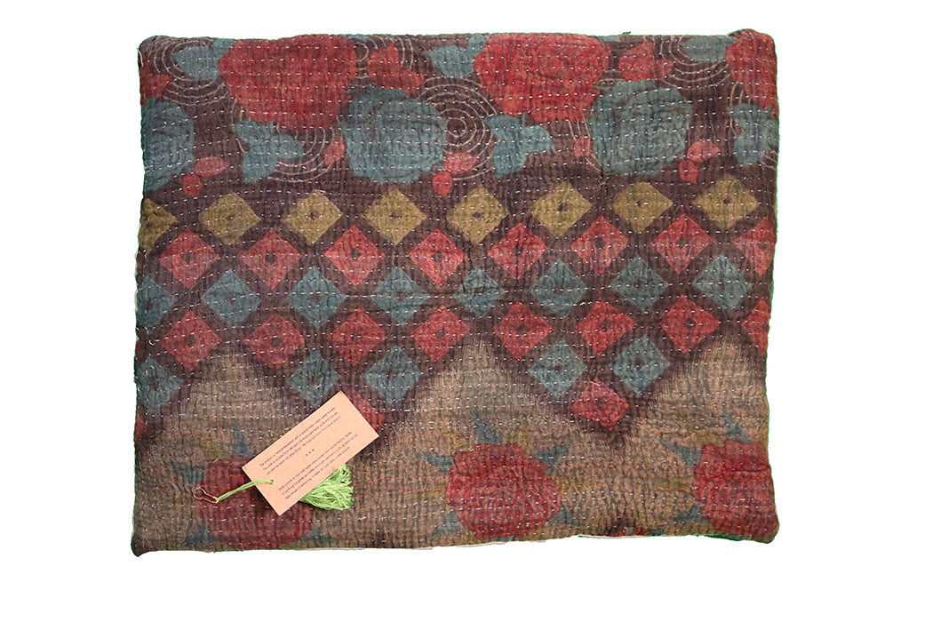 Kantha vintage hynde – Recycled Bomuld | 45x55 cm | MASALA